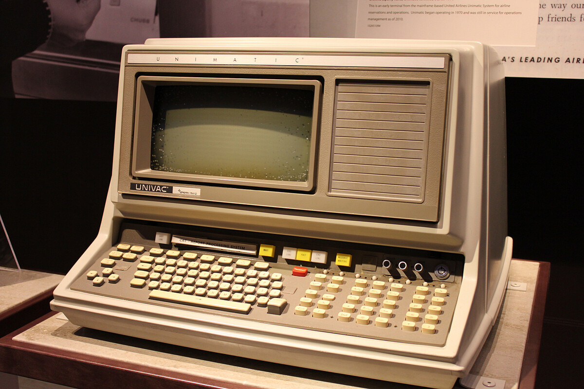 Anton Chiang from Cupertino, CA, USA, CC BY 2.0 <https>, via Wikimedia Commons